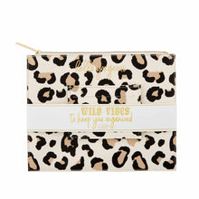 Load image into Gallery viewer, Leopard Carry All Gift Set
